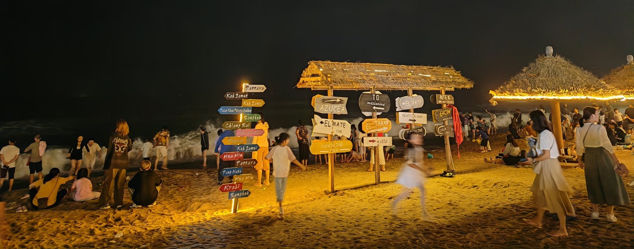 Featured image of post OpenAI 进军硬件领域开发 AI 音箱，NASA 敲定 3 月载人绕月发射计划