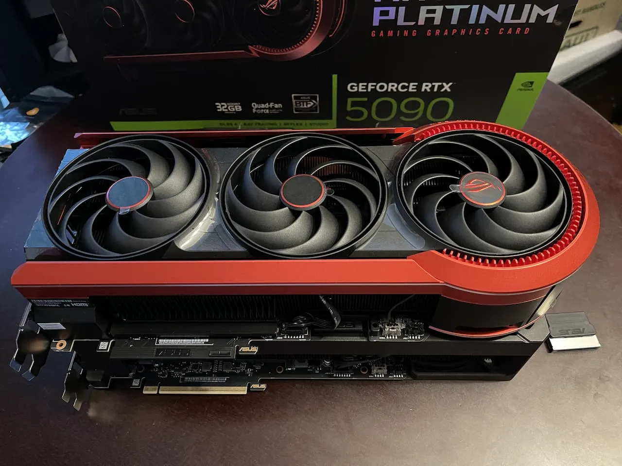 RTX 5090显卡