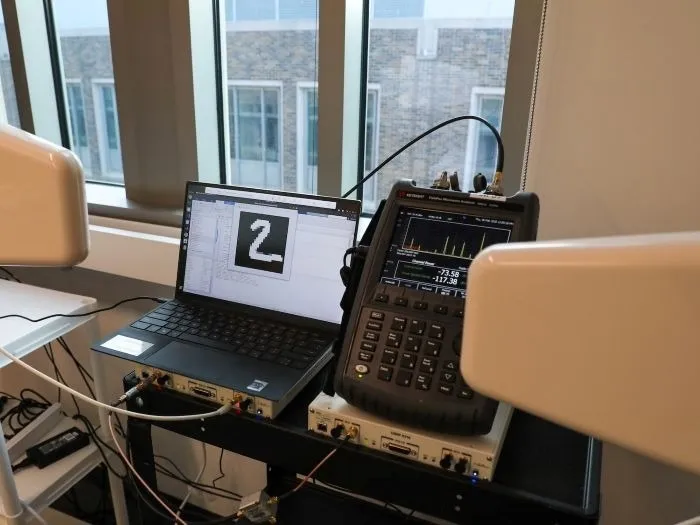 无线电波AI计算原理