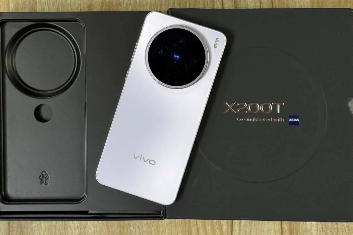 Vivo X200T