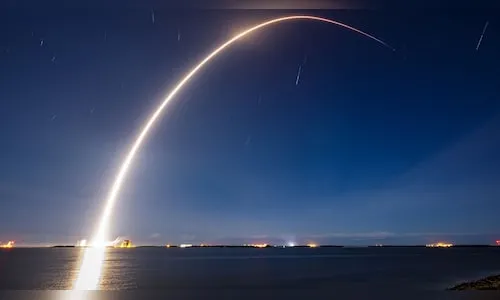 SpaceX 星链发射瞬态